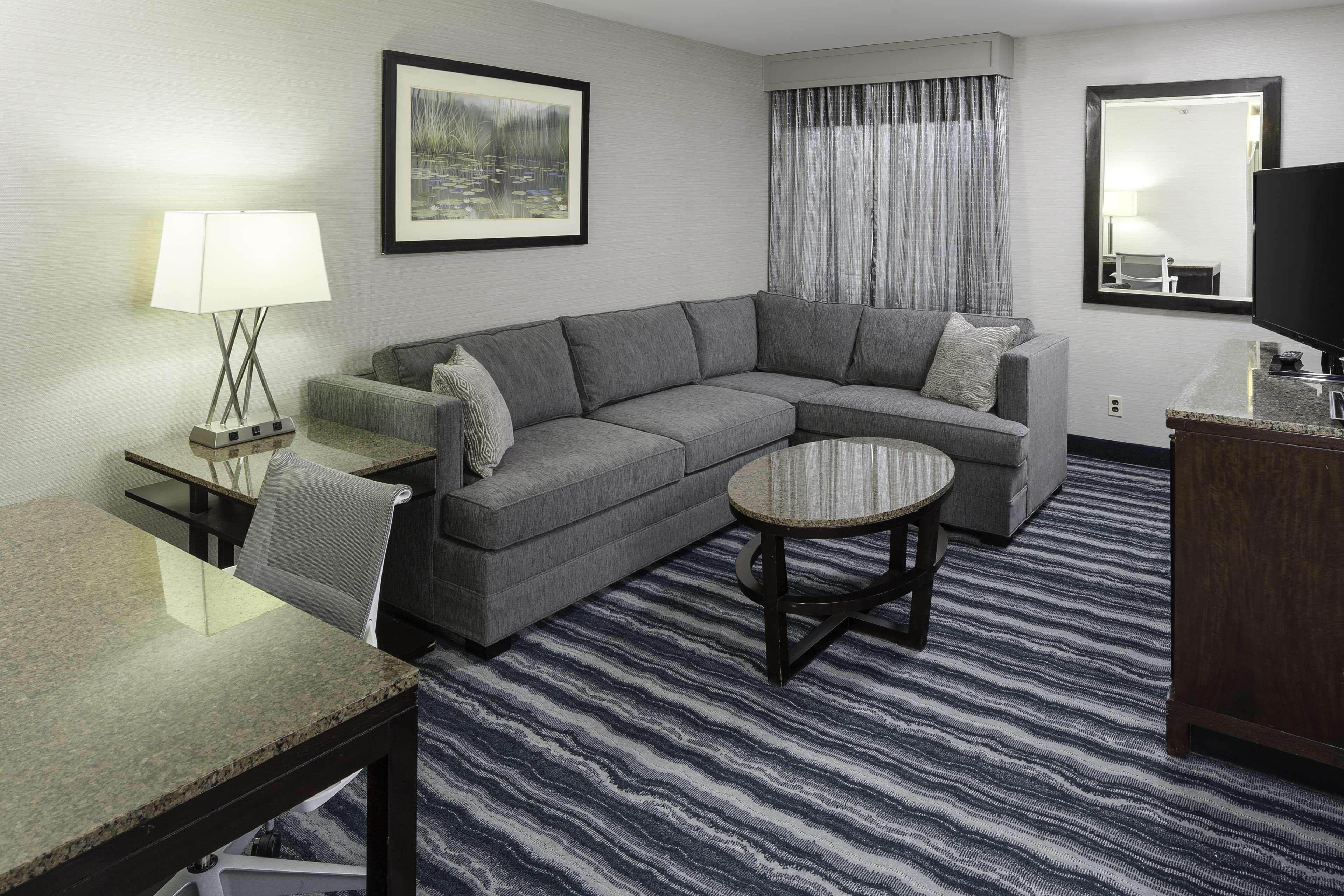 Doubletree By Hilton Hotel Wilmington Exteriör bild