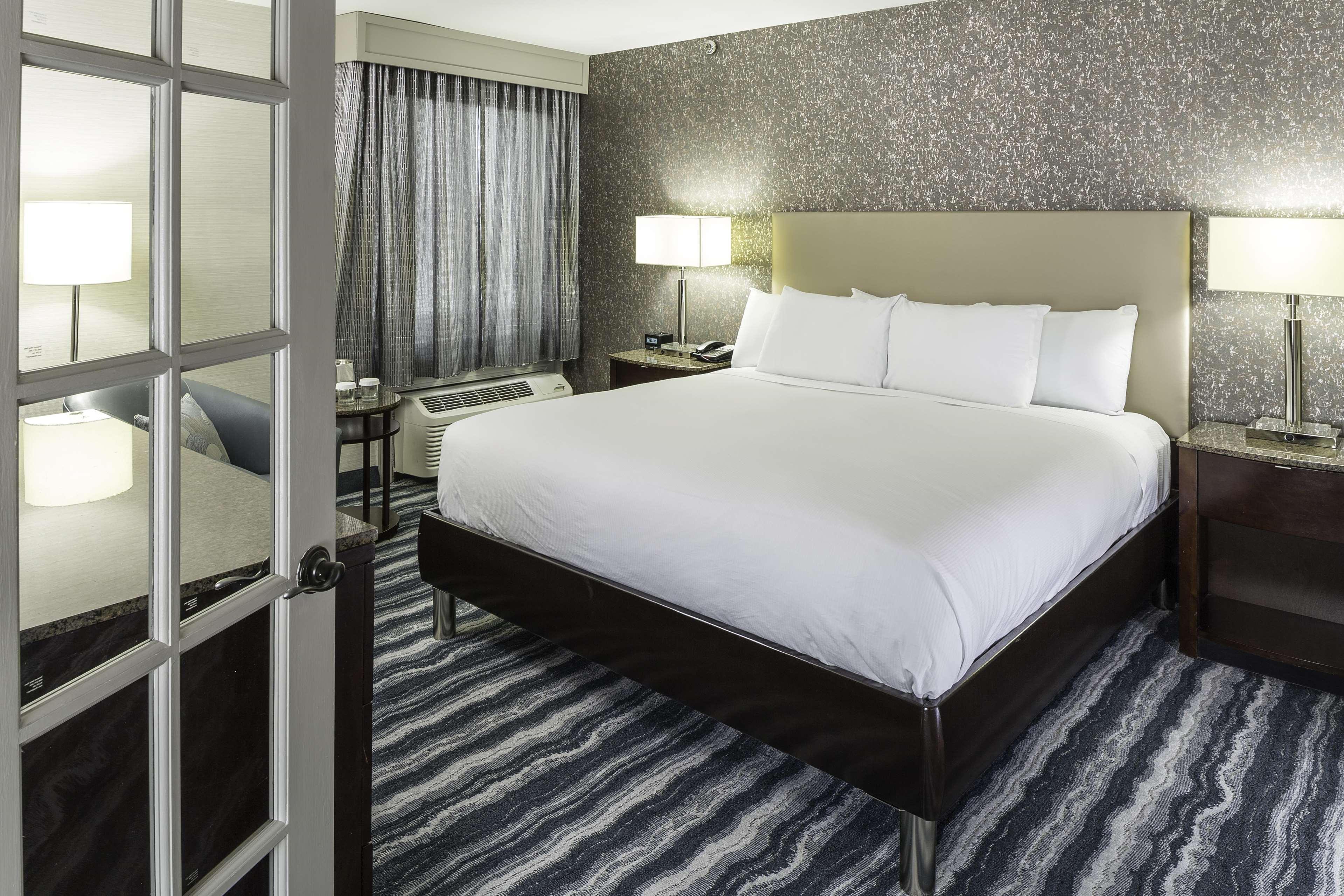 Doubletree By Hilton Hotel Wilmington Exteriör bild