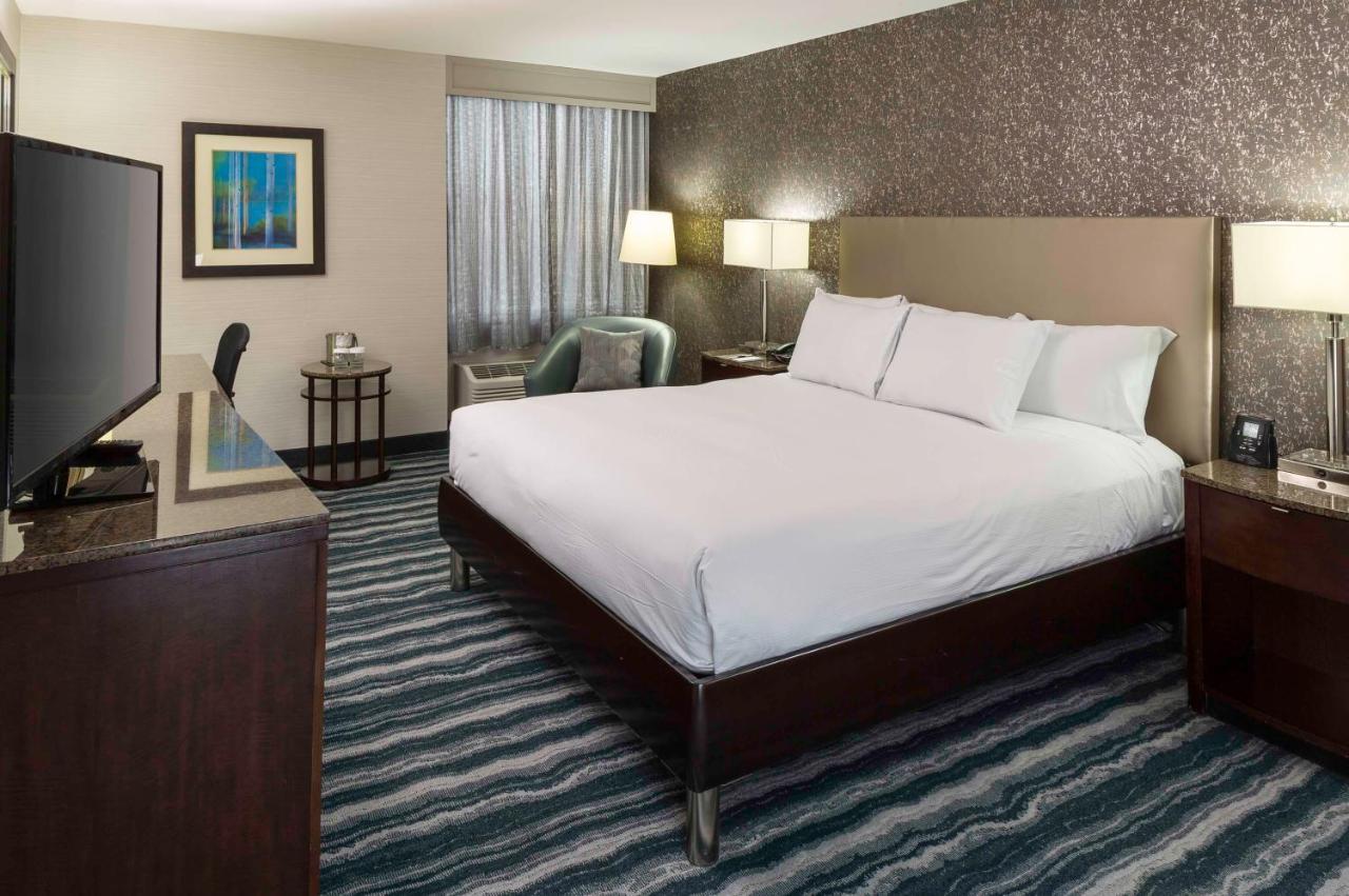 Doubletree By Hilton Hotel Wilmington Exteriör bild