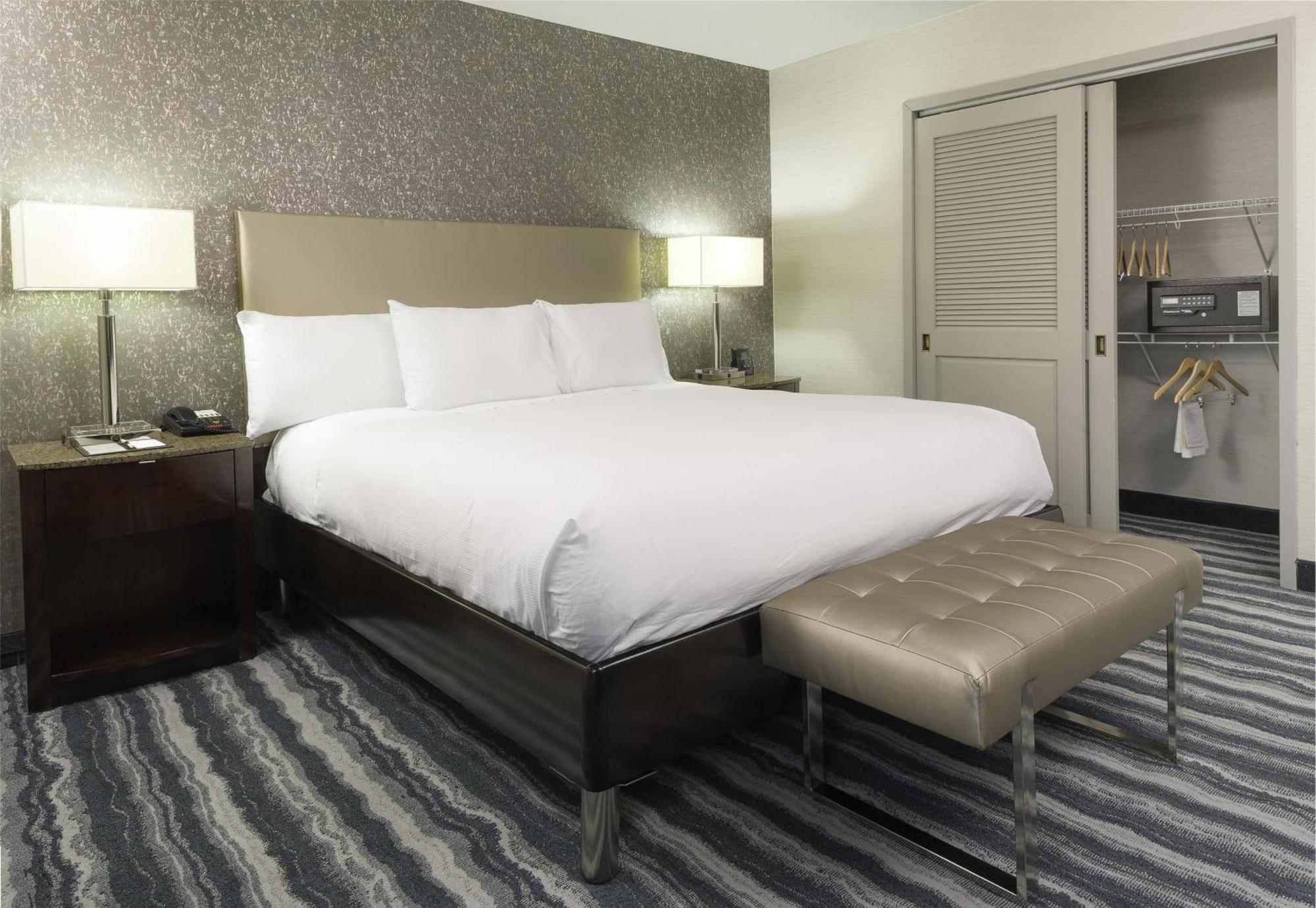 Doubletree By Hilton Hotel Wilmington Exteriör bild